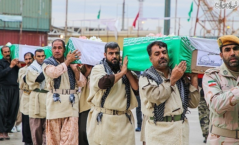 عکس/ورود پیکر ۴۶ شهیدتازه تفحص شده -مرز مهران