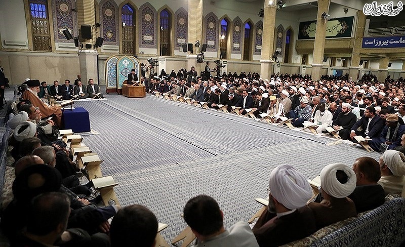 عکس/ دیدار شرکت‌کنندگان درمسابقات بین‌المللی قرآن با رهبر معظم انقلاب
