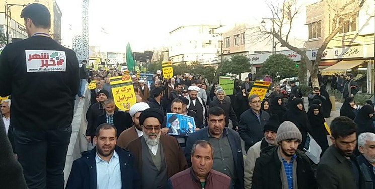راهپیمایی مردم تهران به سمت میدان شهدا آغاز شد