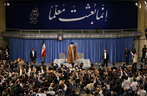 معلمان سراسر کشور با رهبر انقلاب اسلامی دیدار کردند