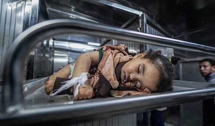 فیلم/شهادت نوزاد شیرخوار در غزه