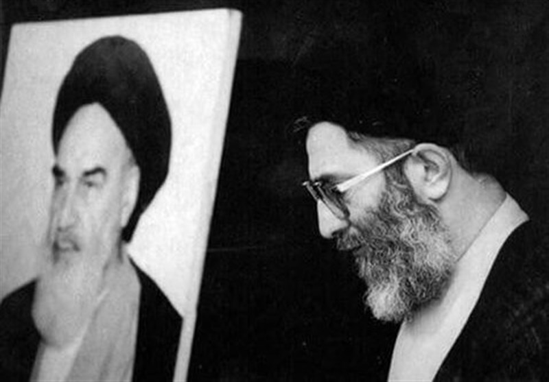 فیلم/روایتی از جلسه انتخاب آیت‌الله خامنه‌ای به رهبری انقلاب