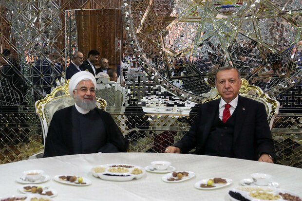 روحانی:ایران و ترکیه با تحریم و یکجانبه‌گرایی در روابط بین‌الملل مخالفند