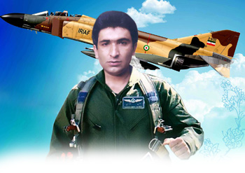 درباره خلبانی که در دل بغداد صدام را ذلیل کرد