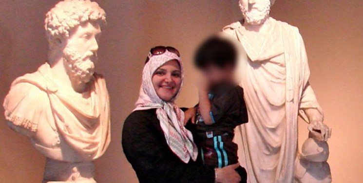 حمله گاز انبری دختر مظلوم وزیر به 