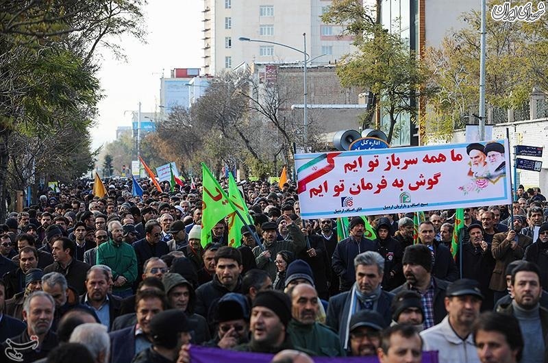 عکس/ ما همه سرباز توییم خامنه‌ای