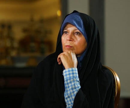 فائزه هاشمی: امام خمینی مخالف حجاب اجباری بود