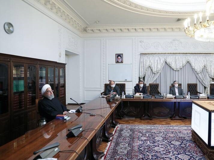عکس/ روحانی در جلسه ستاد مقابله با کرونا