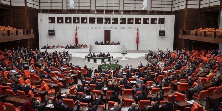 پارلمان ترکیه حضور نظامی در لیبی را تمدید کرد