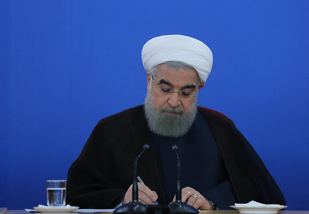روحانی درگذشت مادر شهیدان «کارکوب زاده» را تسلیت گفت