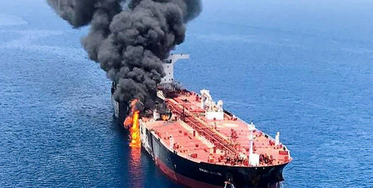 پیام انفجار کشتی اسرائیلی در خلیج عمان