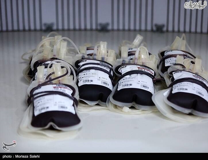عکس/ اهدای خون در اولین روز ماه مبارک رمضان