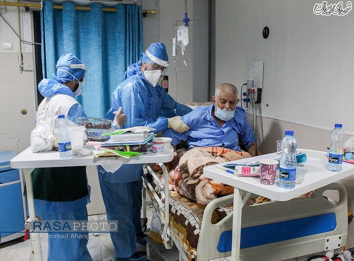 عکس/ فعالیت جهادی طلاب در بیمارستان‌های اهواز
