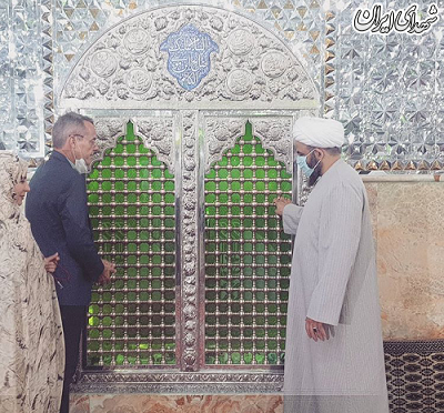 مسیحی آلمانی در امامزاده صالح (ع) مسلمان شد+عکس
