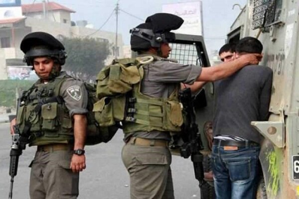 نظامیان صهیونیست ۱۲ فلسطینی را بازداشت کردند