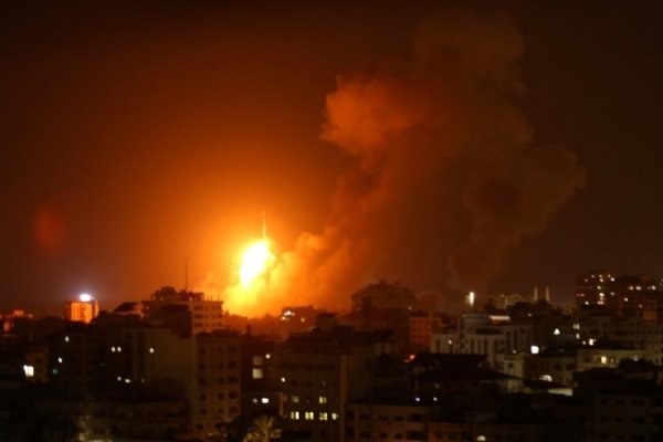 حمله هوایی بالگردهای رژیم صهیونیستی به نوار غزه