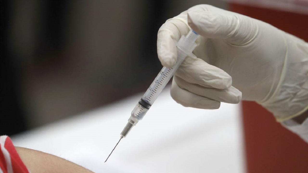 نخستین آزمایش انسانی واکسن کرونا در ایران