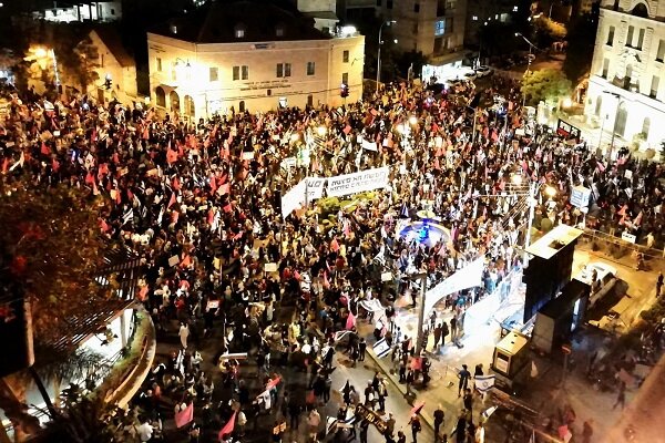 هزاران صهیونیست علیه نتانیاهو به خیابان‌ها آمدند