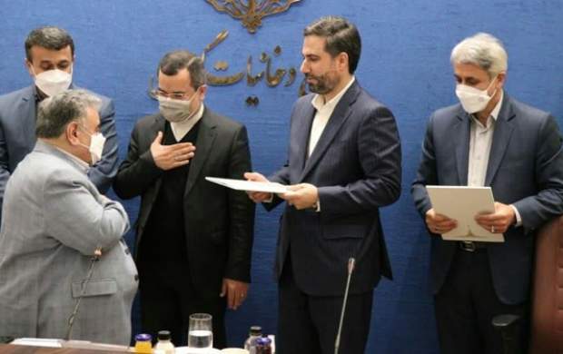 رد پای 4 عضو دولت روحانی در رانت و فساد شرکت دخانیات/ فساد آن‌قدر زیاد است که با آب دریای خزر هم پاک نمی‌شود
