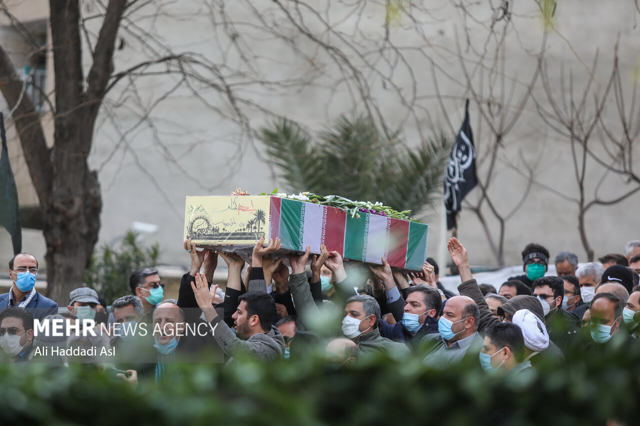 خاکسپاری دو شهید گمنام در وزارت کشور