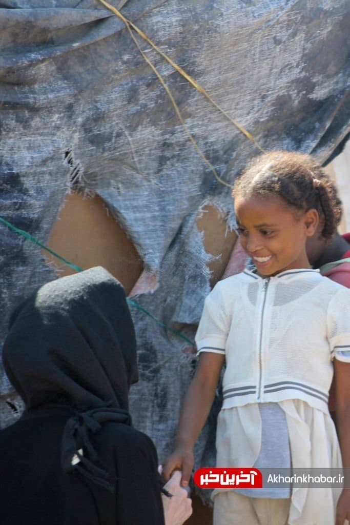 سفر آنجلینا جولی با حجاب اسلامی به یمن