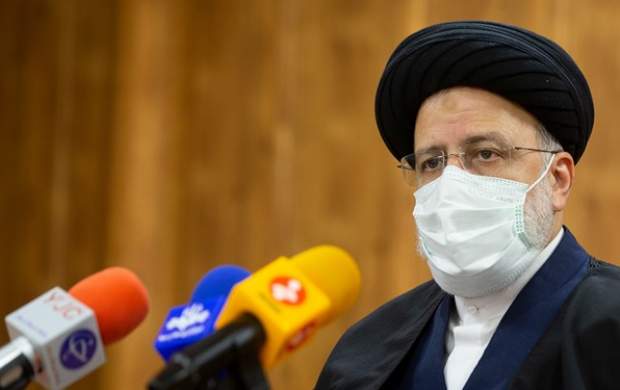 رئیسی: زندگی با رنج زیبنده خانواده ایرانی نیست