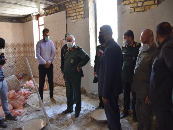 تاکید سردار فدوی در تسریع بازسازی خانه های زلزله زدگان