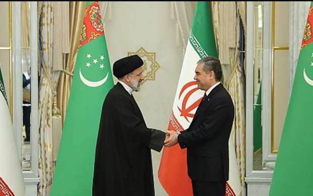 استقبال رئیس جمهور ترکمنستان از آیت‌الله رئیسی