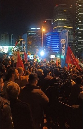 تجمع در مقابل کنسولگری رژیم صهیونیستی در استانبول+فیلم