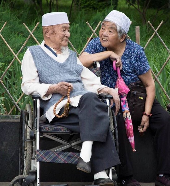 عشق حتی در پیری هم لذت بخش هست+عکس
