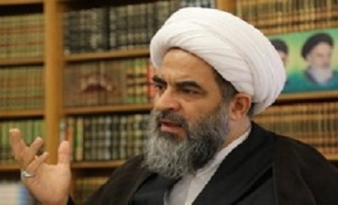 دشمن به دنبال از بین بردن اسلام و تجزیه ایران است/حکومت ما اگر حکومت غیر دینی بود، کاری با آن نداشتند!