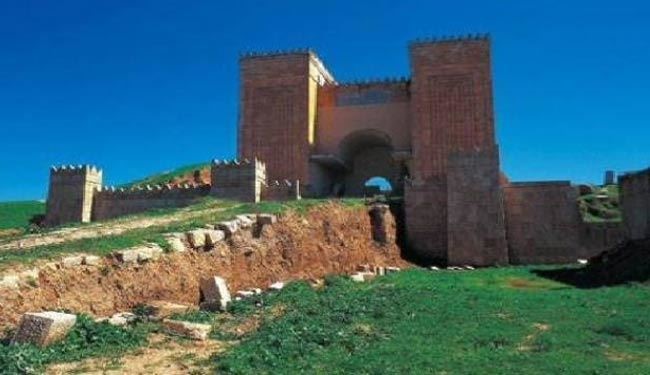 داعش دیوار باستانی نینوی را منفجر کرد +عکس