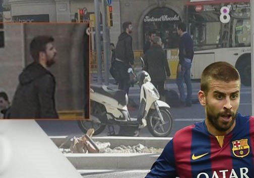 کمک مدافع بارسلونا به مجروح یک تصادف +عکس
