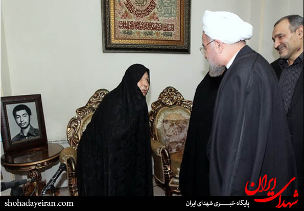 تصاویر/حضور روحانی در منزل شهیدان تهرانی مقدم