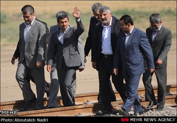 افتتاح دوباره و عجیب یک پروژه دولت دهم توسط روحانی!+تصاویر
