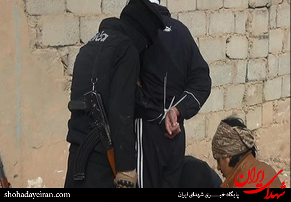 عکس/سنگسار یک جوان سوری توسط داعش