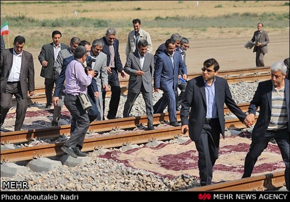 راه‌آهن ترانزیت شرق دریای خزر را چه کسانی ساختند؟!