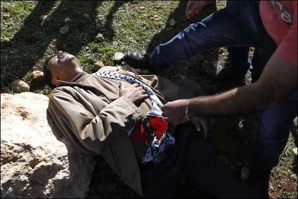 ضرب و شتم وزیر فلسطینی پیش از شهادت+تصاویر