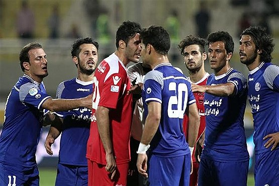 درگیری مدافع پرسپولیس با بازیکن استقلال +تصاویر