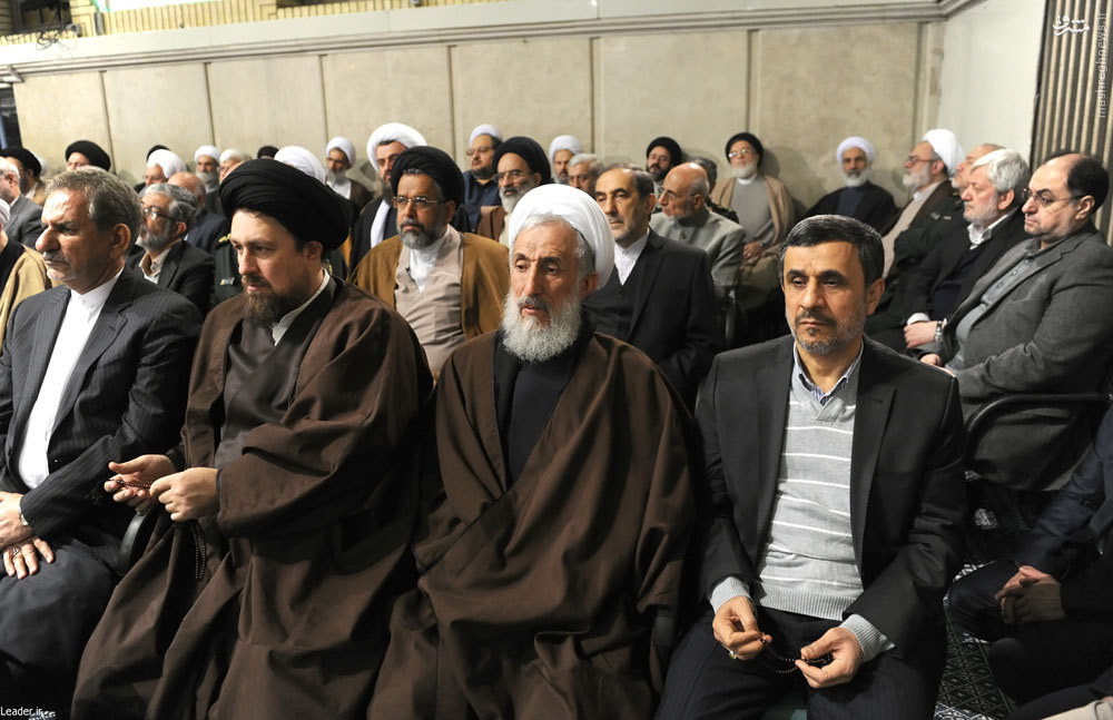 عکس/ احمدی نژاد در دیدار امروز رهبری