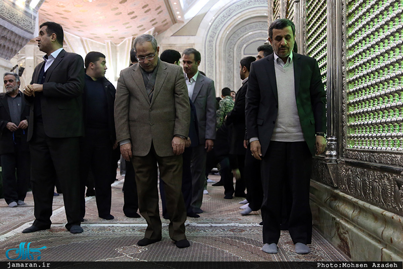 حواشی حضور احمدی‌نژاد در حرم امام(ره) +تصاویر