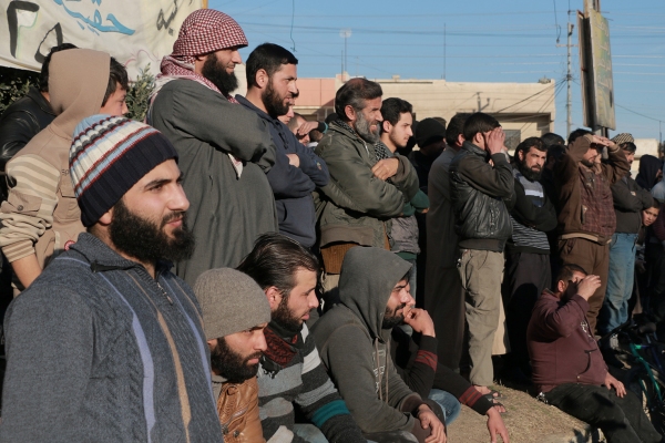 اعدام جوانان موصلی به دست جلاد داعش + تصاویر