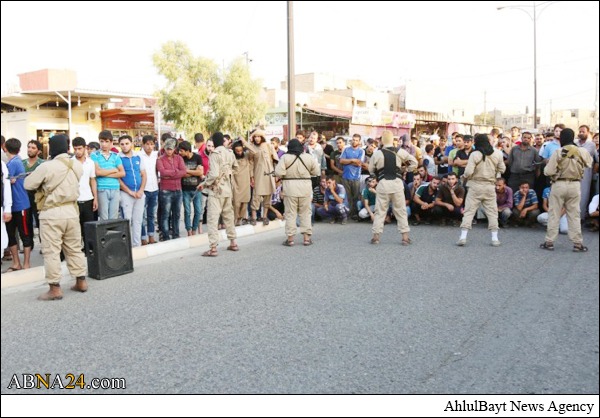 اعدام مردموصلی توسط داعش/عکس