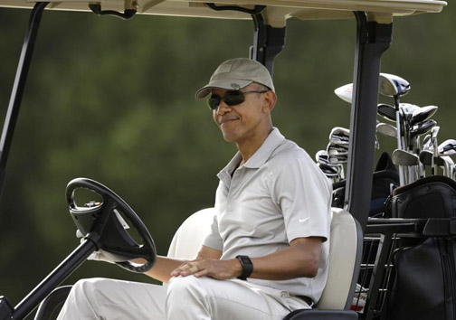 رئیس‌جمهور آمریکا در تعطیلات تابستانی +عکس