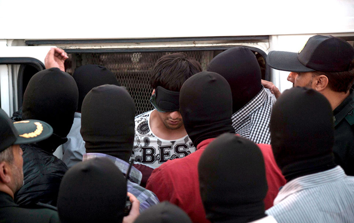 اعدام سه متجاوز به عنف در شهر کرج + تصاویر