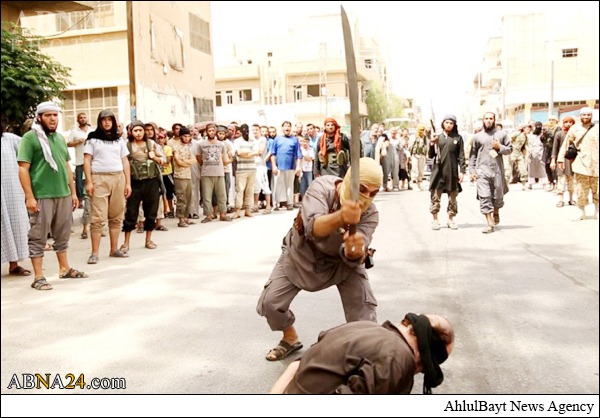 اعدام پیرمرد سوری به دست داعش + تصاویر