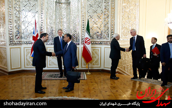 عکس/دیدار وزرای خارجه ایران و انگلیس