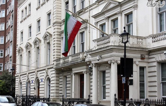 نقض قانون حجاب در سفارت ایران در لندن!+تصاویر