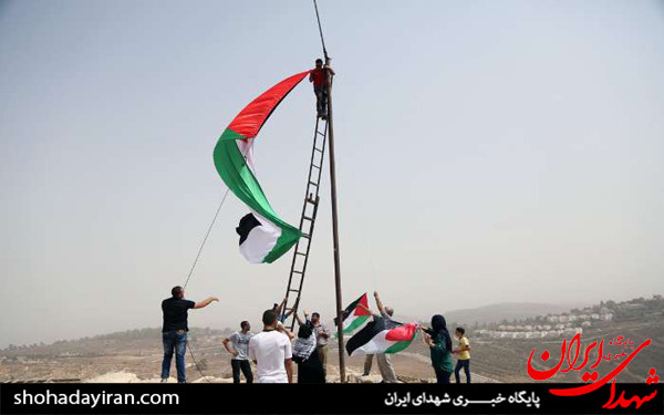 عکس/برافراشته شدن پرچم فلسطین در منطقه النبی صالح