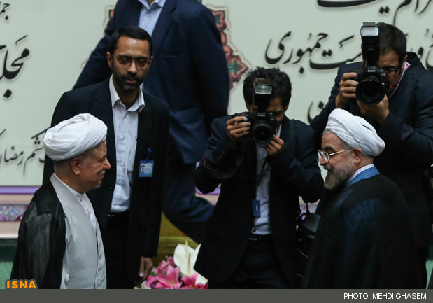 ماجرای سایه سنگین هاشمی بر سر دولت روحانی
